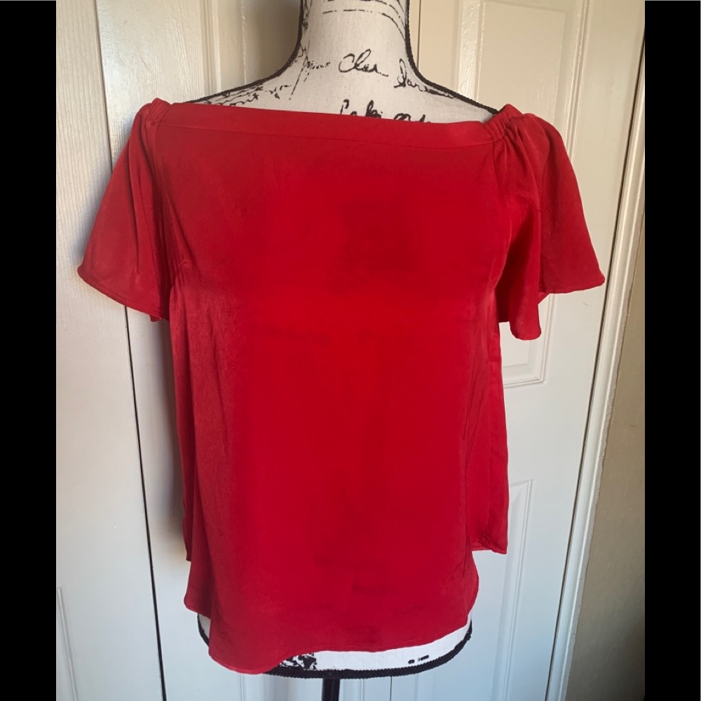 Monteau Red flutter sleeve blouse